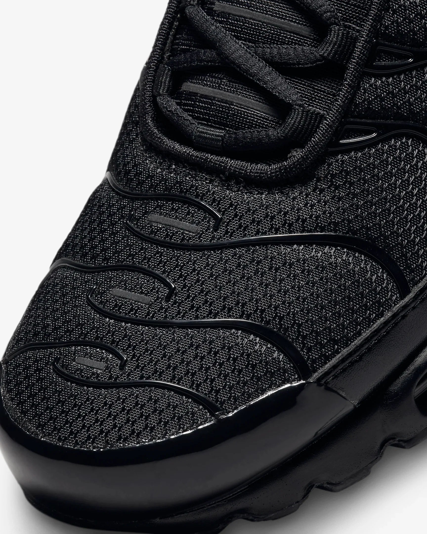 Nike Air Max Plus Triple Black